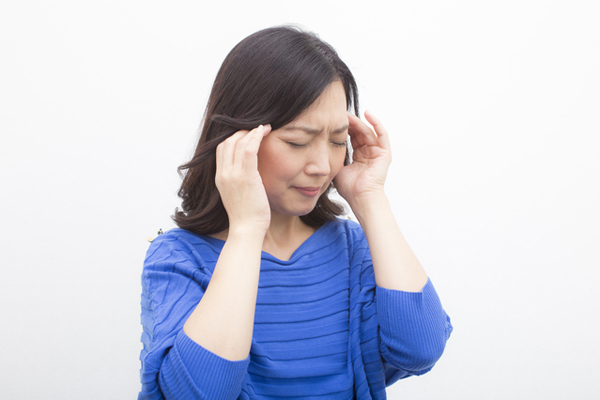 耳鳴り・カスミ目